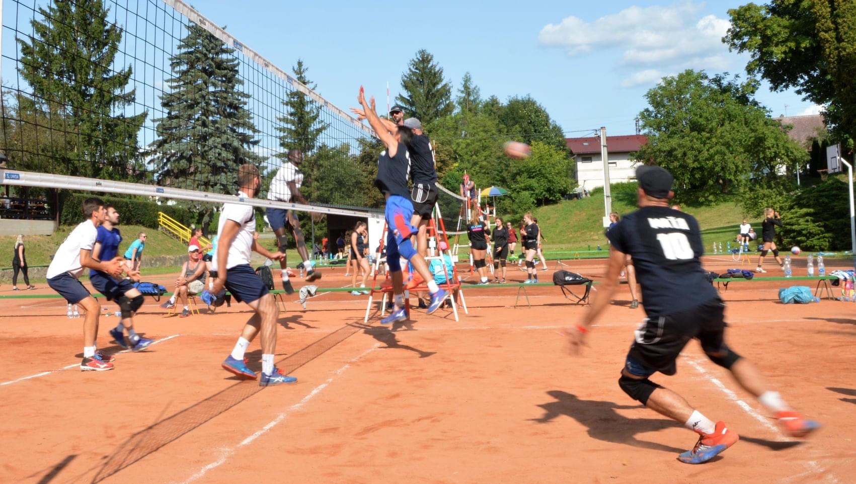 DC72ACEE-A24B-453C-A7BC-5FEE6A467A50